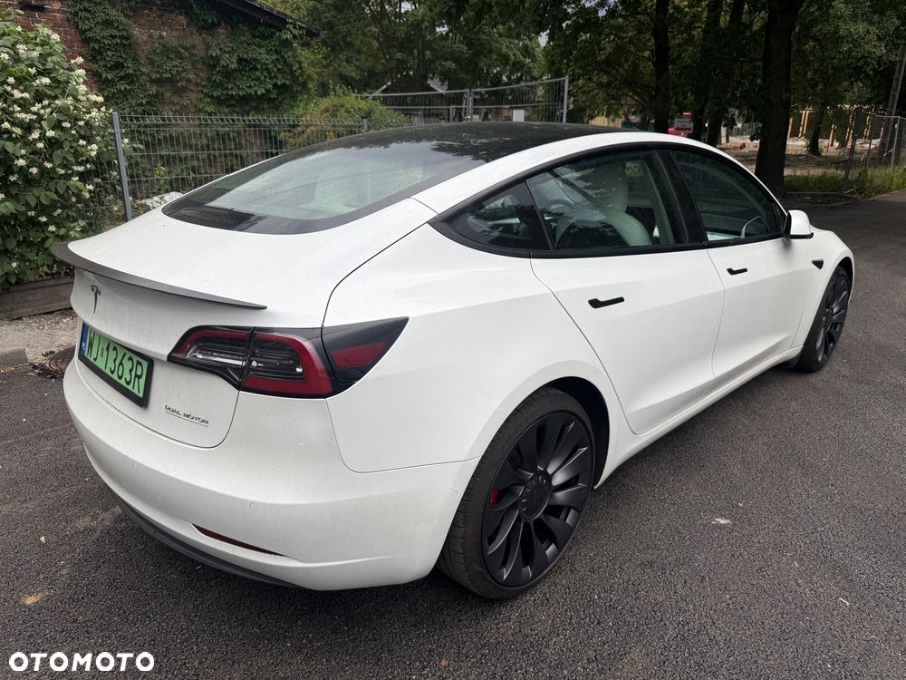 Tesla Model 3 Performance AWD - 3