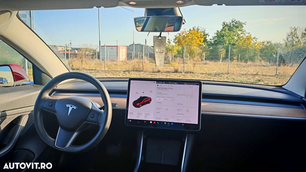 Tesla Model 3 Standard - 17