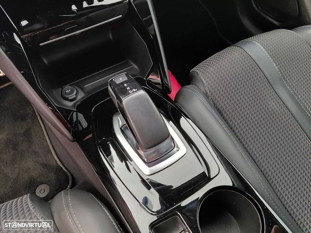 Peugeot e-208 50 kWh GT Pack - 17