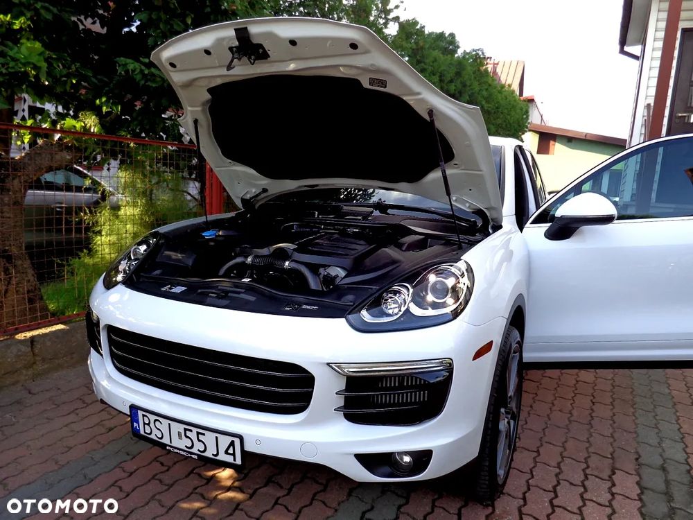 Porsche Cayenne - 34