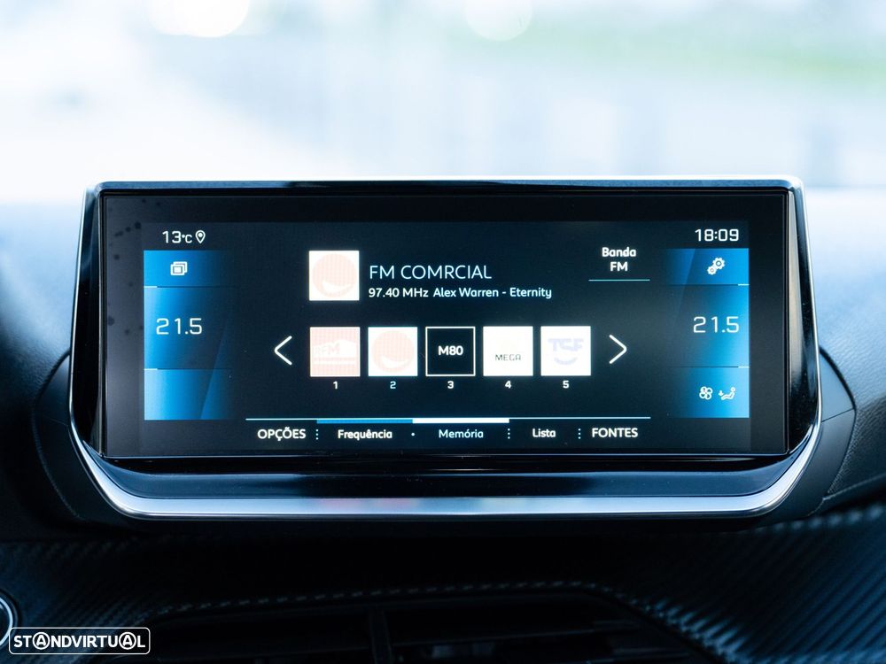 Peugeot 2008 1.2 PureTech Allure - 38