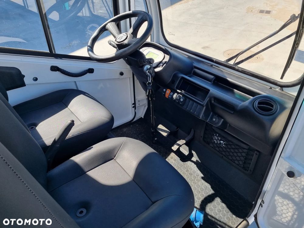 Inny Wózek golfowy, elektryczny GOUPIL G3 Electric 4x2 VEHICLE ELECTRIC WHITE - 16