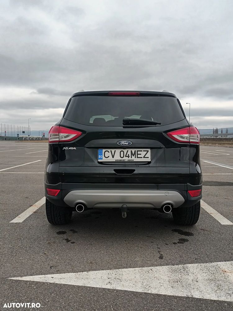 Ford Kuga 2.0 TDCi 4x4 Aut. Titanium - 5