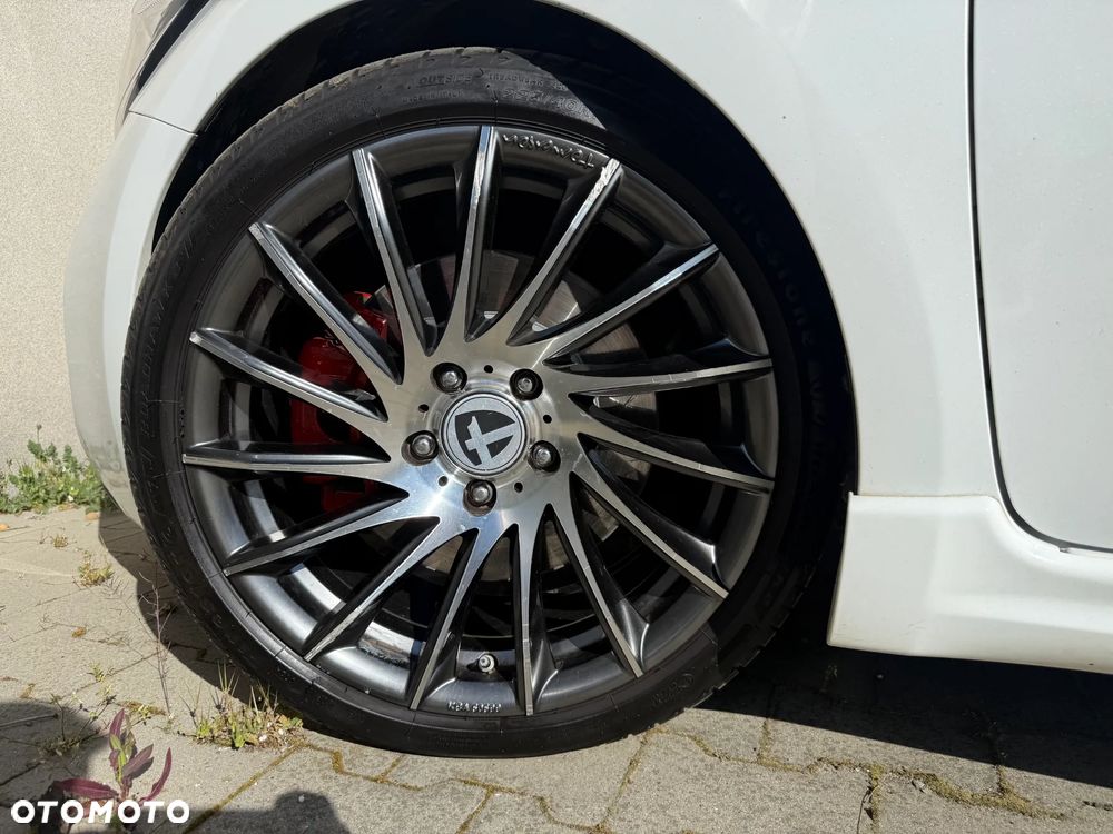 Kia Ceed 1.6 T-GDI GT-Track - 32