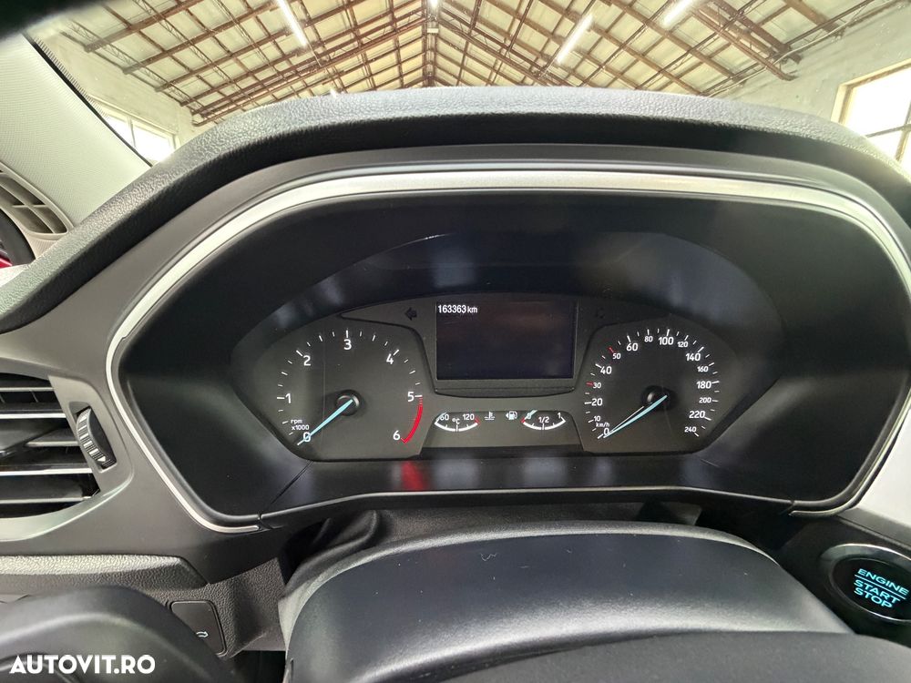 Ford Focus - 17