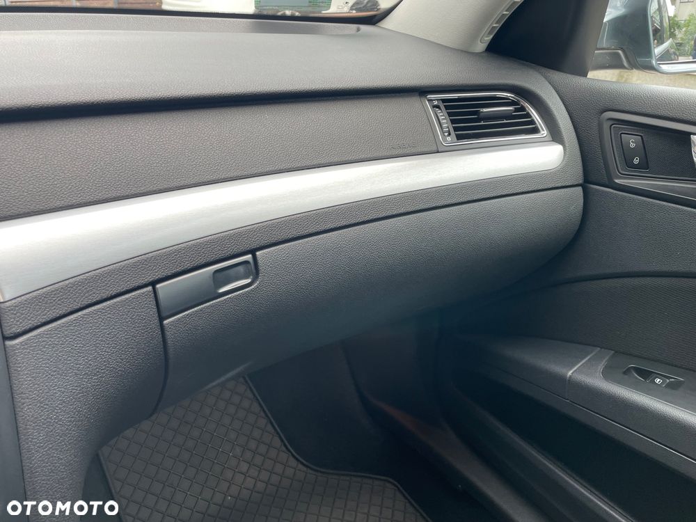 Skoda Superb 2.0 TDI 4x4 Ambition - 37