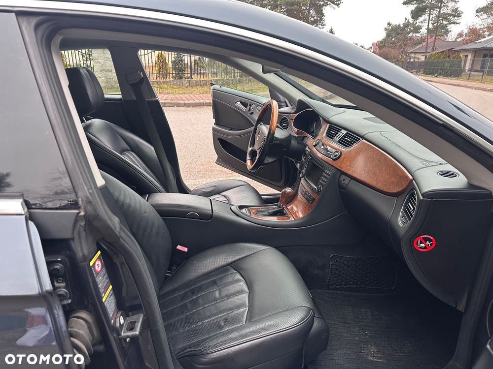Mercedes-Benz CLS 350 CGI - 27