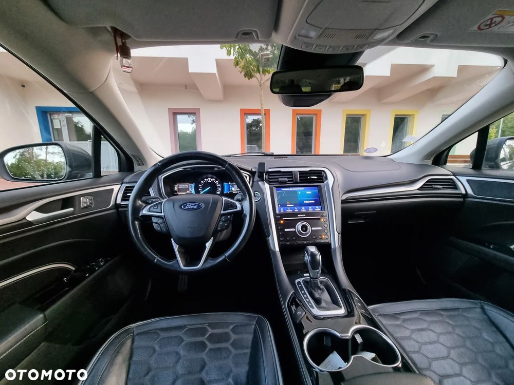 Ford Mondeo SW 2.0 Hybrid Vignale Plus - 9
