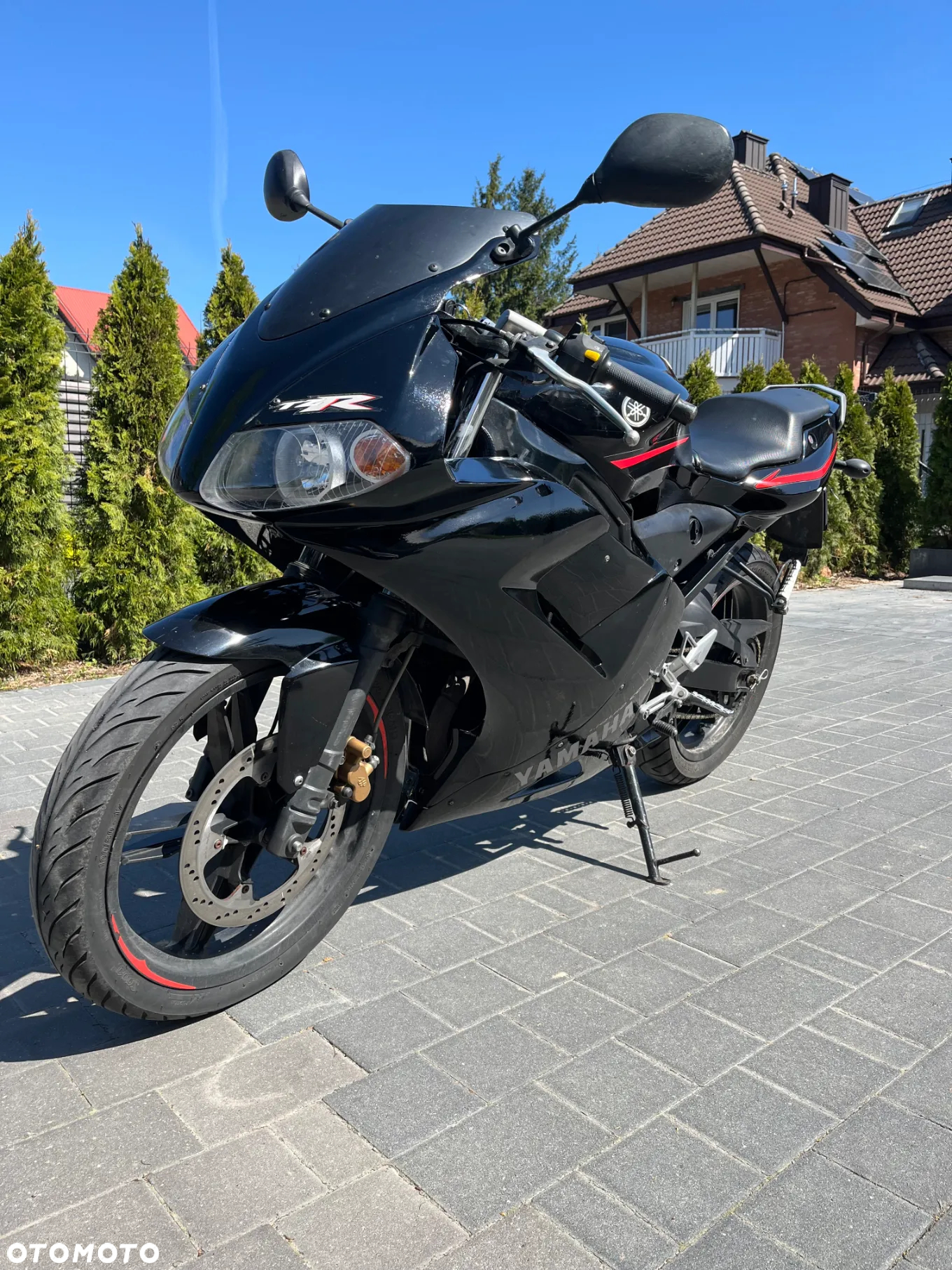 Yamaha TZR - 10