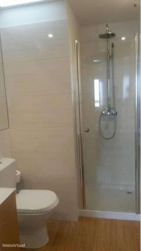 Apartamento com 3 quartos - localizado em Povoa de varzim - Grande imagem: 3/7