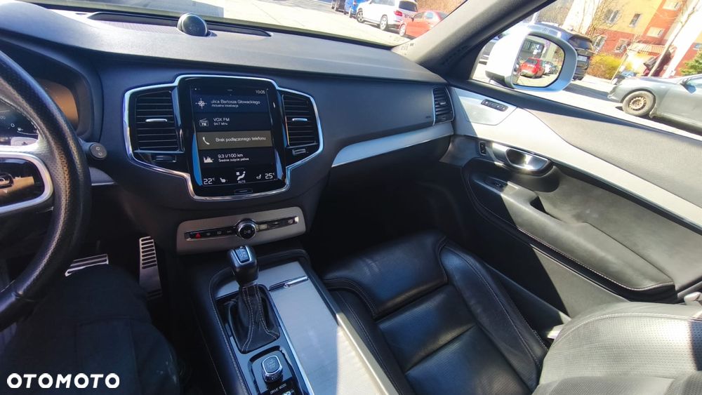 Volvo XC 90 D5 AWD R-Design - 11