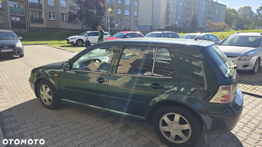 Volkswagen Golf 1998 photo 3