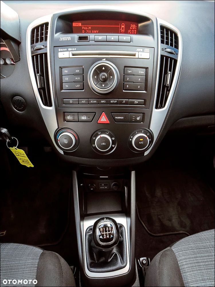 Kia Ceed - 20