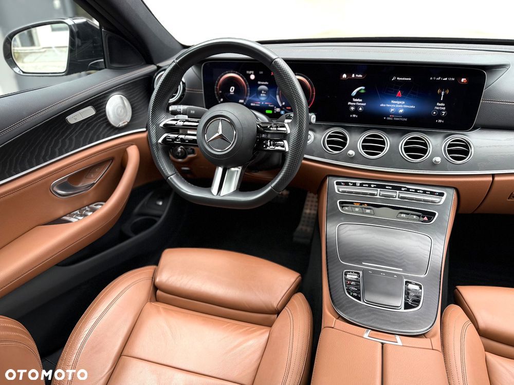 Mercedes-Benz Klasa E - 19