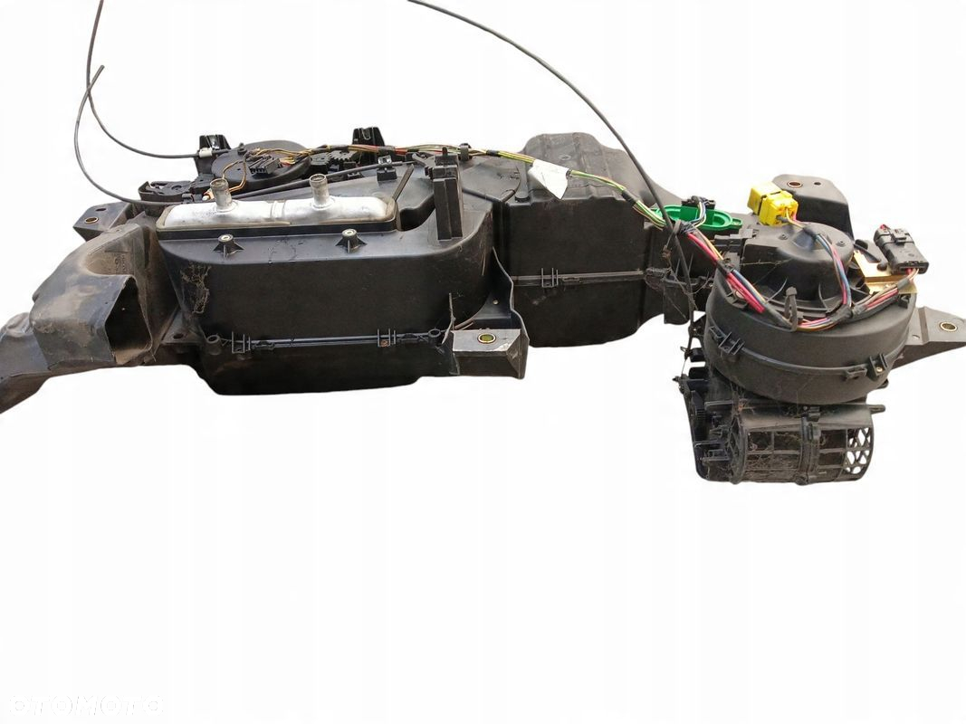NAGRZEWNICA IVECO DAILY III - 4