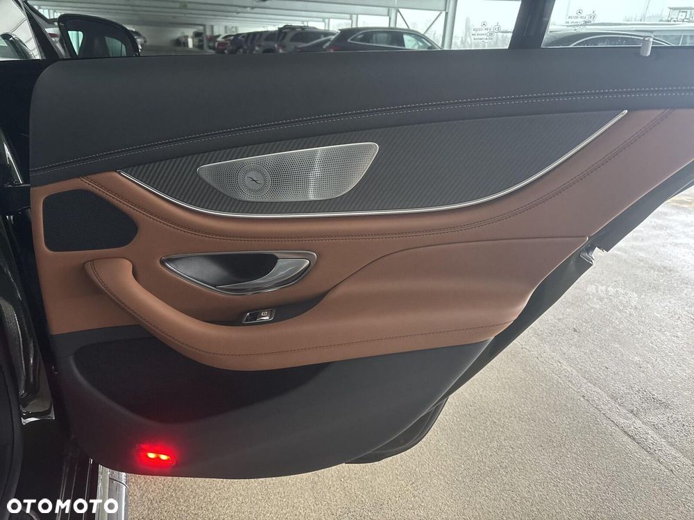 Mercedes-Benz AMG GT - 23