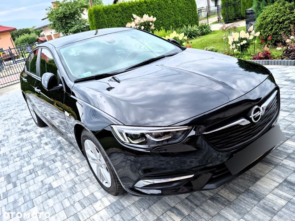 Opel Insignia 1.5 T Enjoy S&S - 11