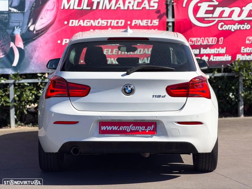 BMW 116 d Line Urban - 8