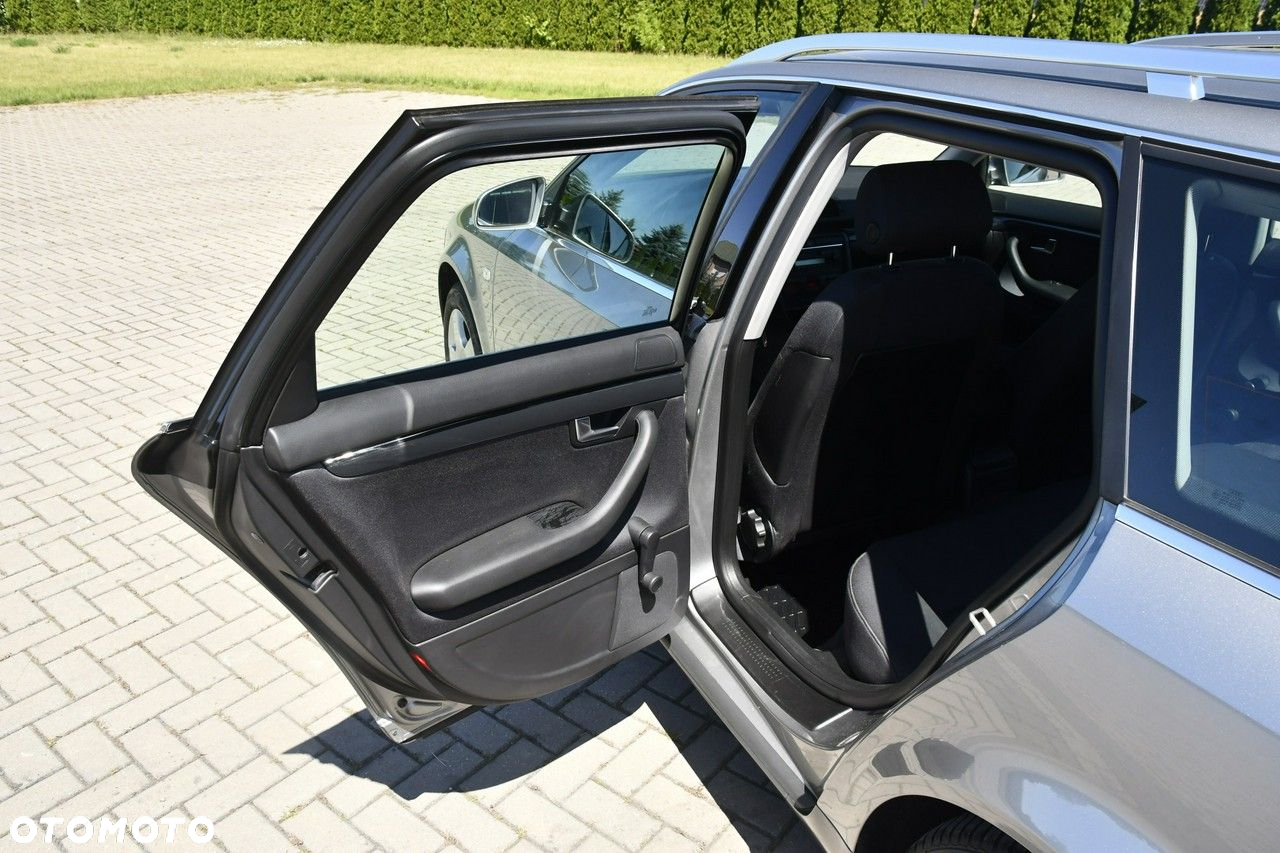Audi A4 - 16