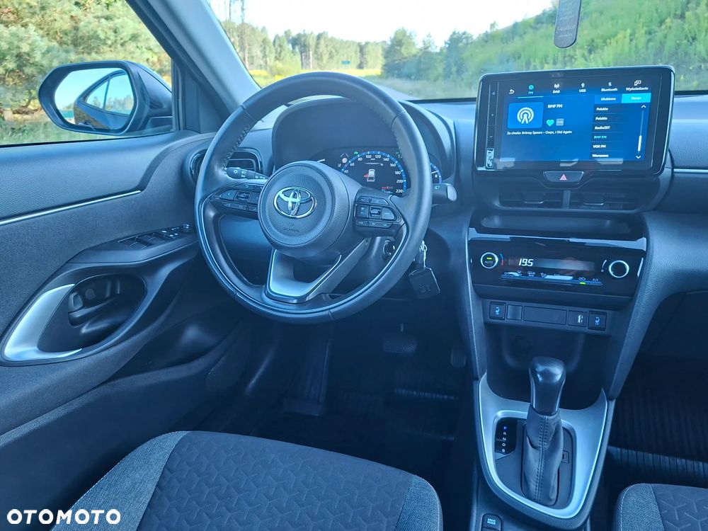 Toyota Yaris Cross Hybrid 1.5 Comfort - 32