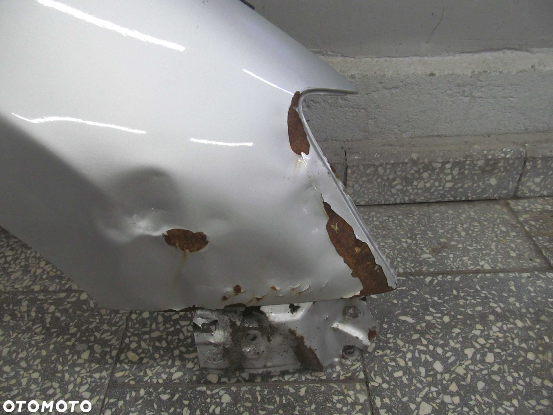 TOYOTA RAV4 III BLOTNIK PRZOD PRAWY 1F7 05/08 - 2