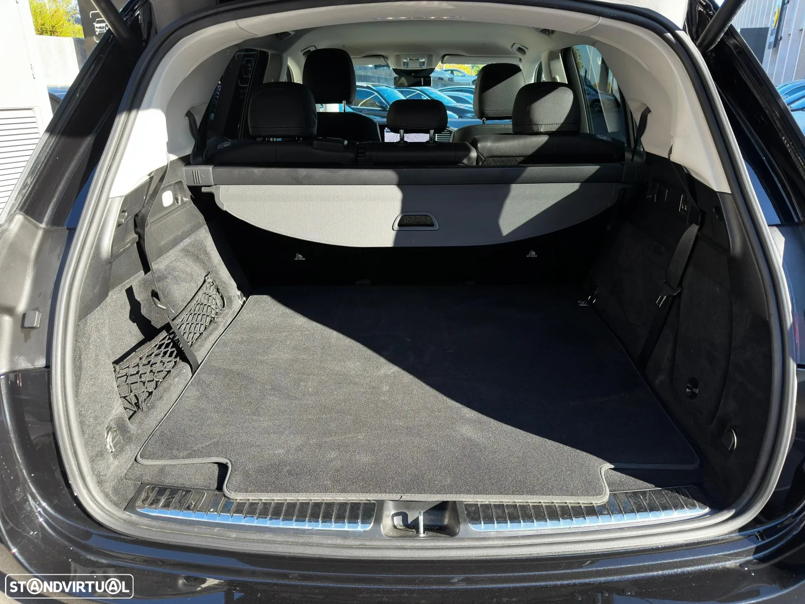 Mercedes-Benz GLE 300 d 4Matic - 8