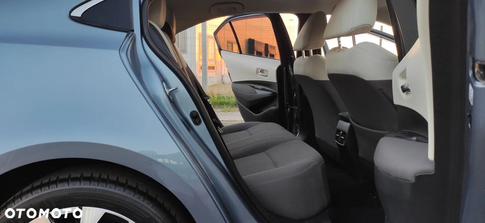 Toyota Corolla 1.6 Comfort - 22