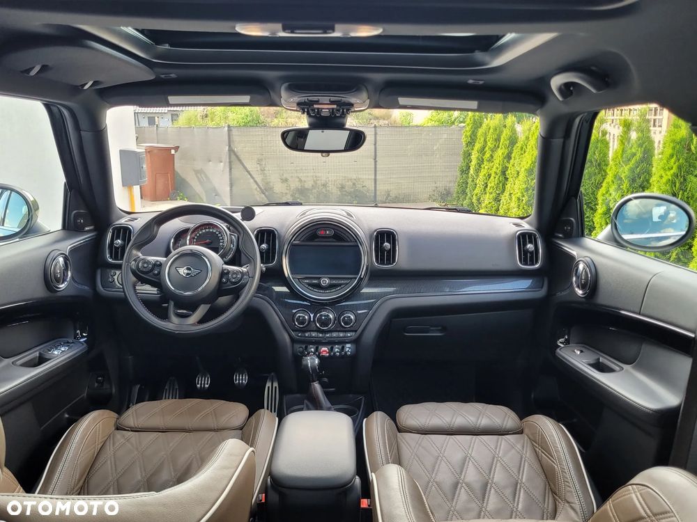 MINI John Cooper Works - 31