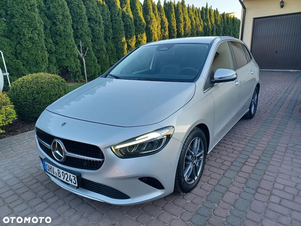 Mercedes-Benz Klasa B 180 7G-DCT Progressive - 10