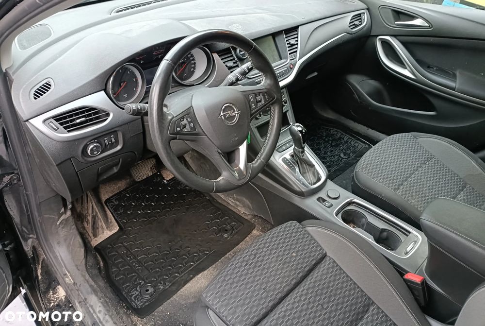 Opel Astra - 11
