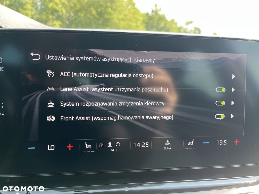 Skoda Octavia 2.0 TDI Style DSG - 33