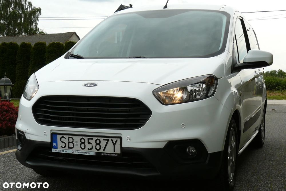 Ford Transit Courier Trend - 27