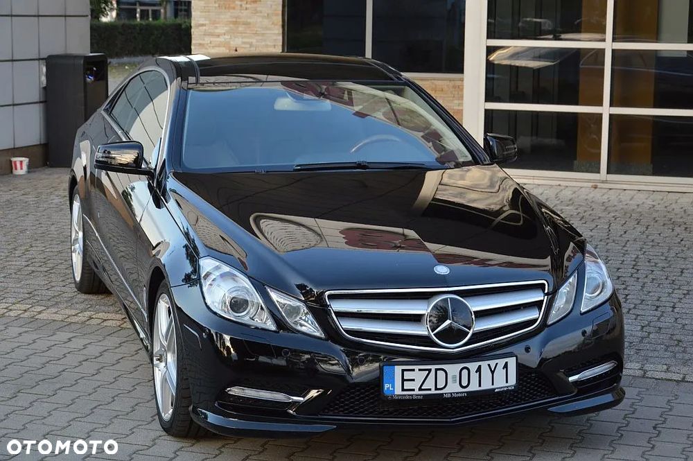 Mercedes-Benz Klasa E - 9