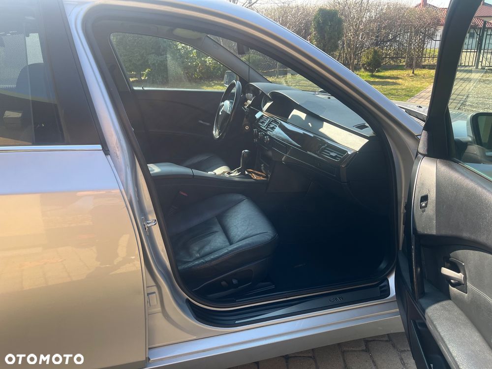 BMW Seria 5 - 12