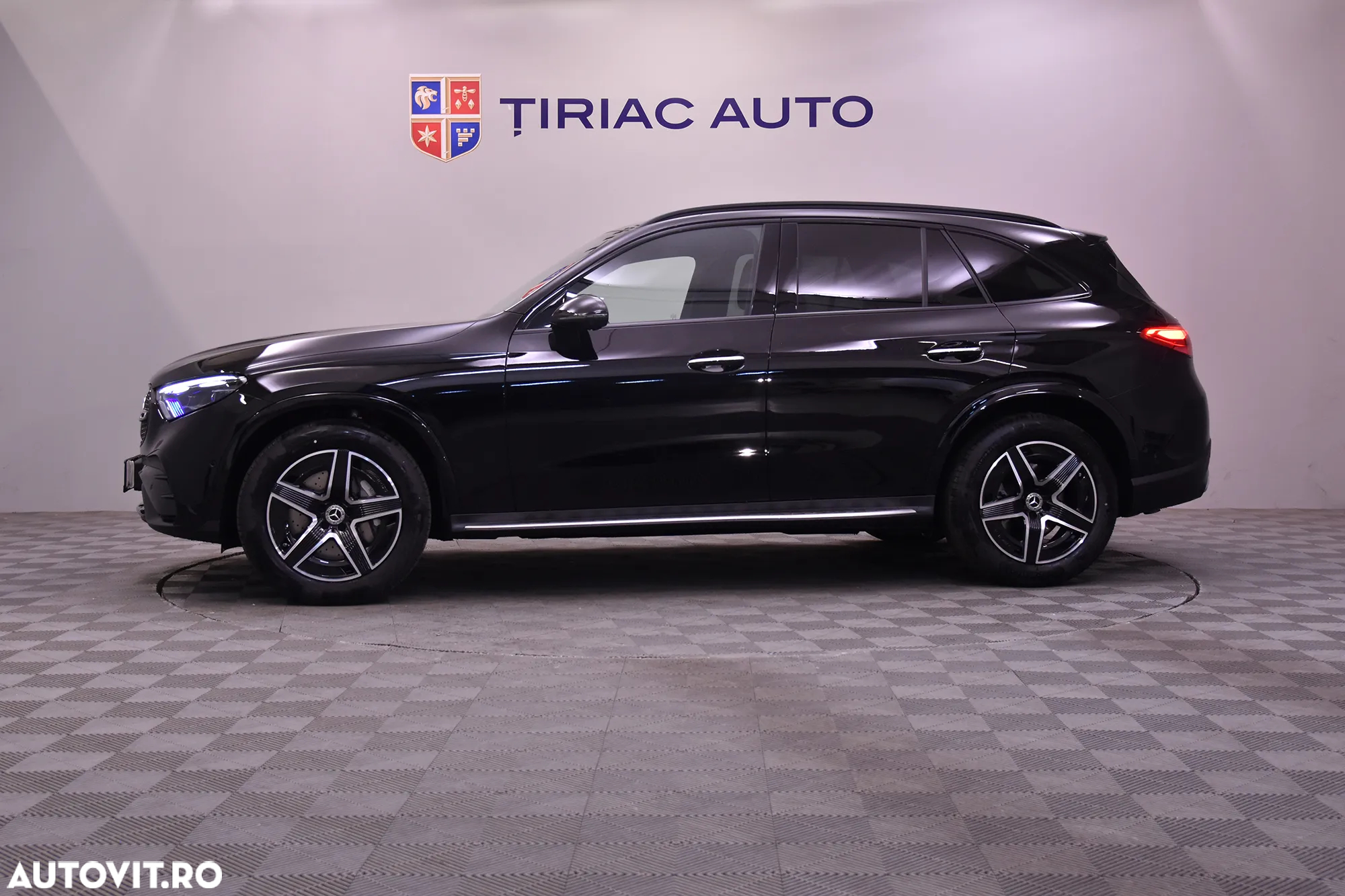 Mercedes-Benz GLC 220 d 4MATIC MHEV - 2