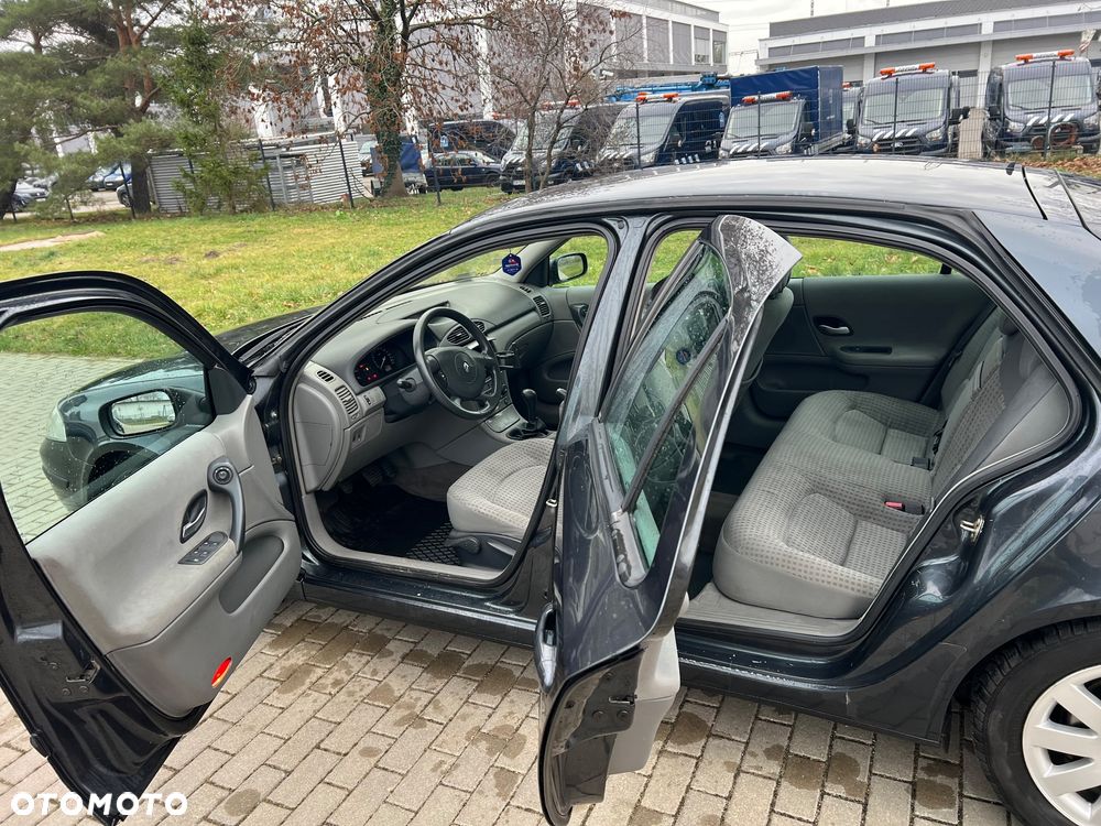 Renault Laguna - 19