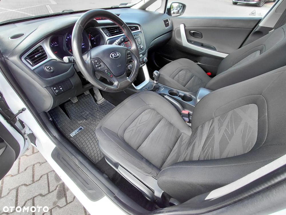 Kia Ceed 1.4 M - 9