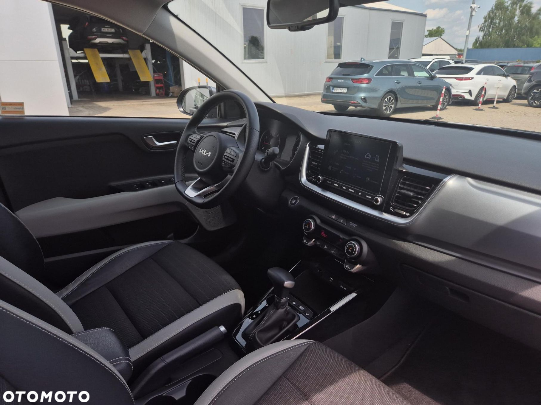 Kia Stonic - 25