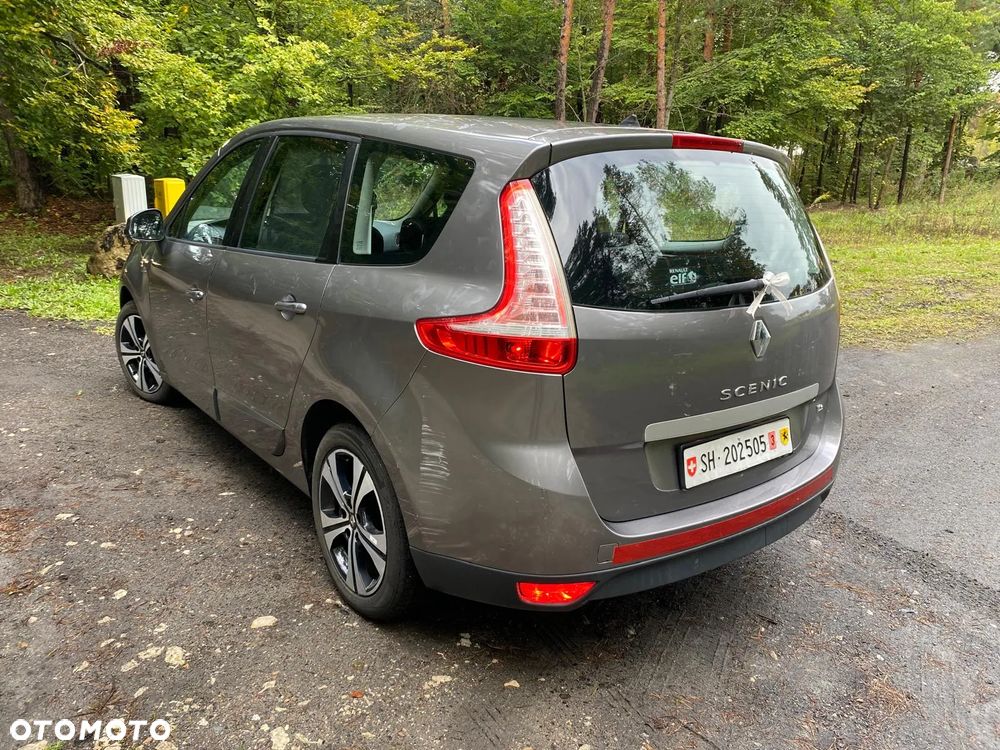 Renault Grand Scenic Gr 1.4 16V TCE Bose Edition - 9