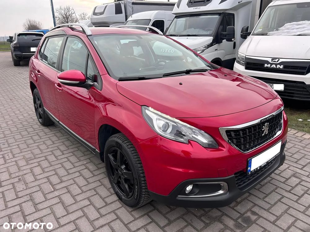 Peugeot 2008 1.2 Pure Tech Style - 6