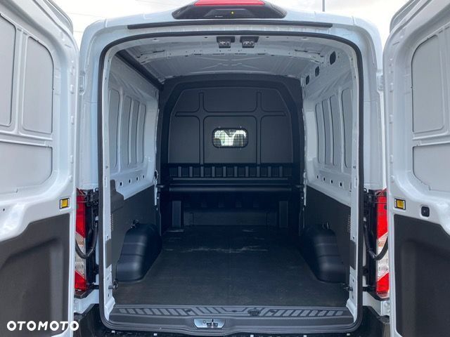 Ford Transit 350 L3H2 Trend Aut. (brygadówka) - 6