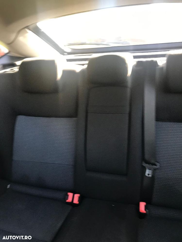 Ford Mondeo 2.0 TDCI Titanium - 14