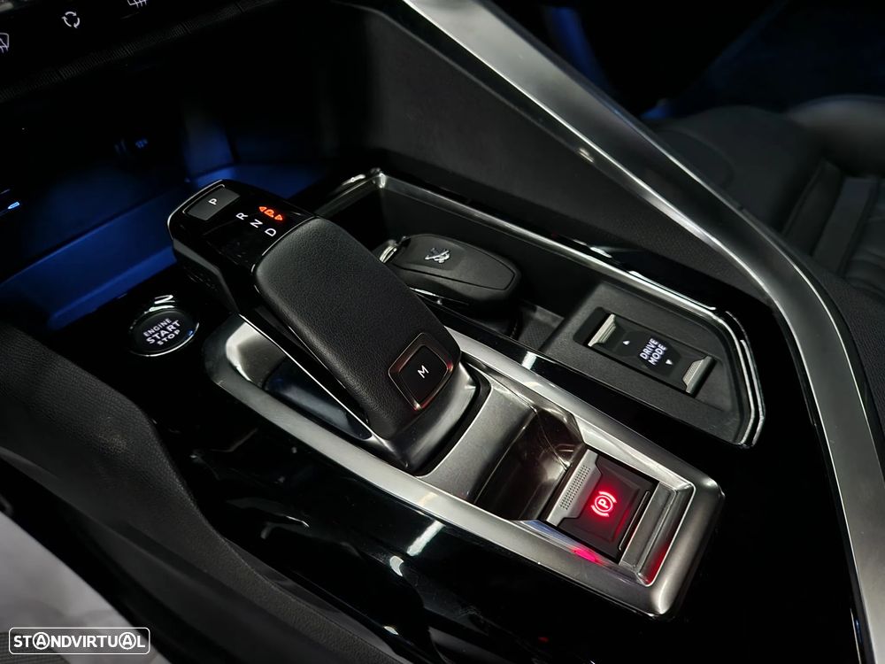 Peugeot 3008 1.5 BlueHDi GT EAT8 - 20