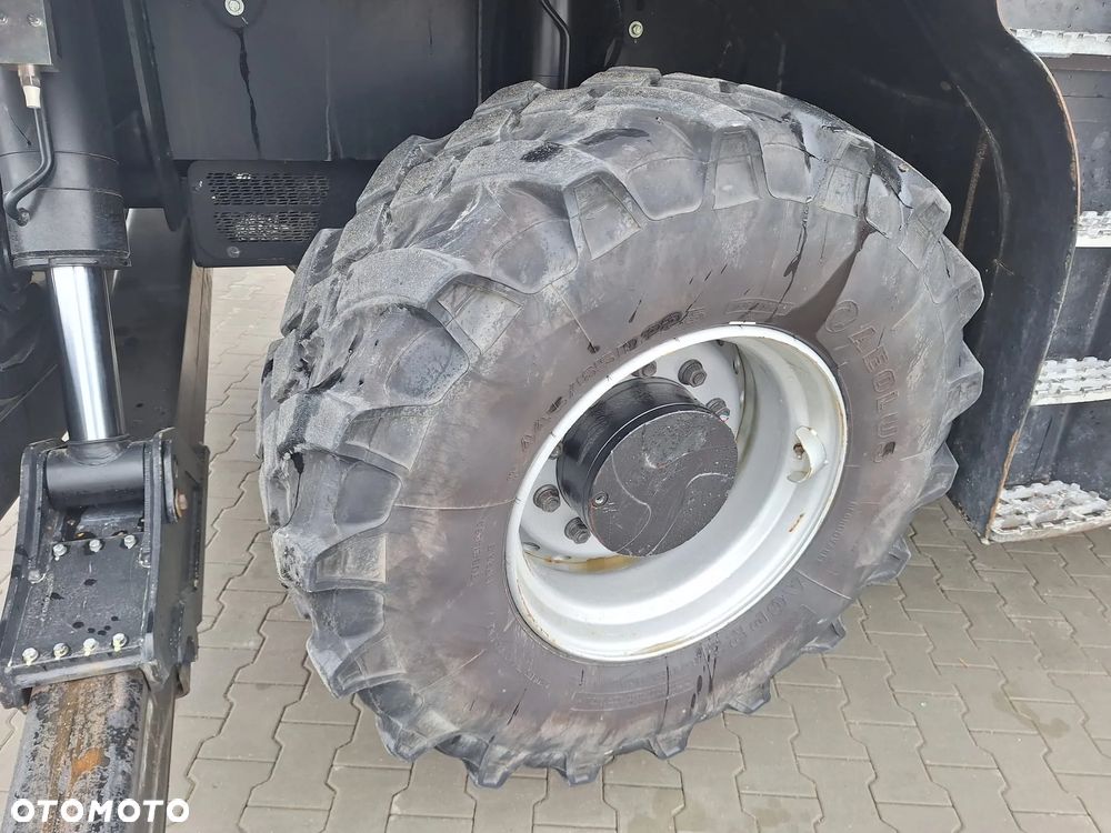 Manitou ładowarka teleskopowa obrotowa MRT 2260 Vision + - 9