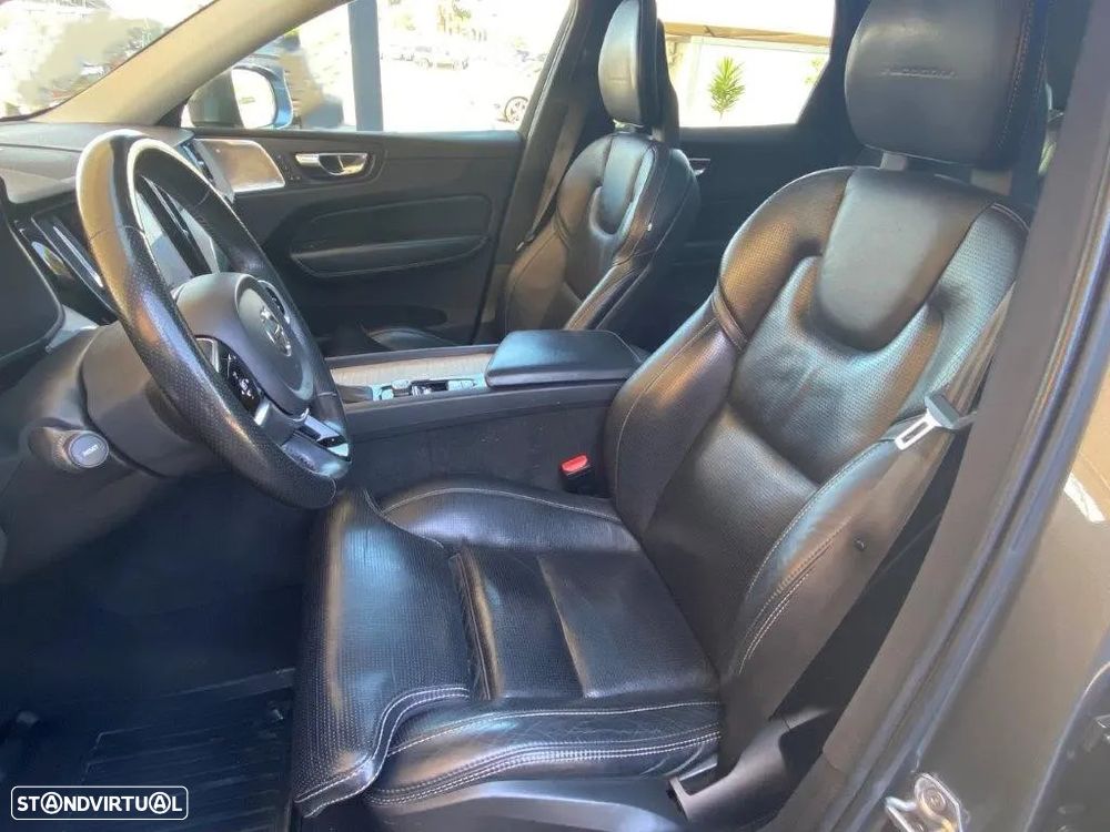 Volvo XC 60 2.0 D4 Inscription AWD Geartronic - 11