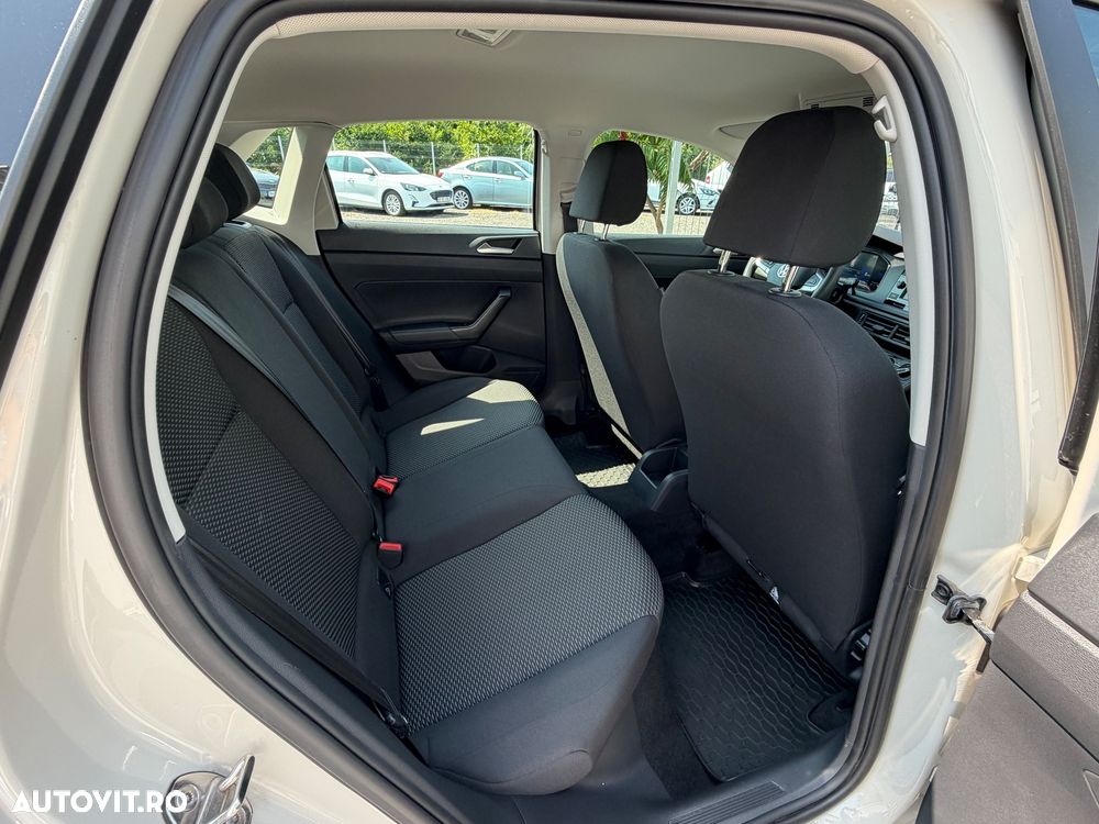 Volkswagen Polo - 10