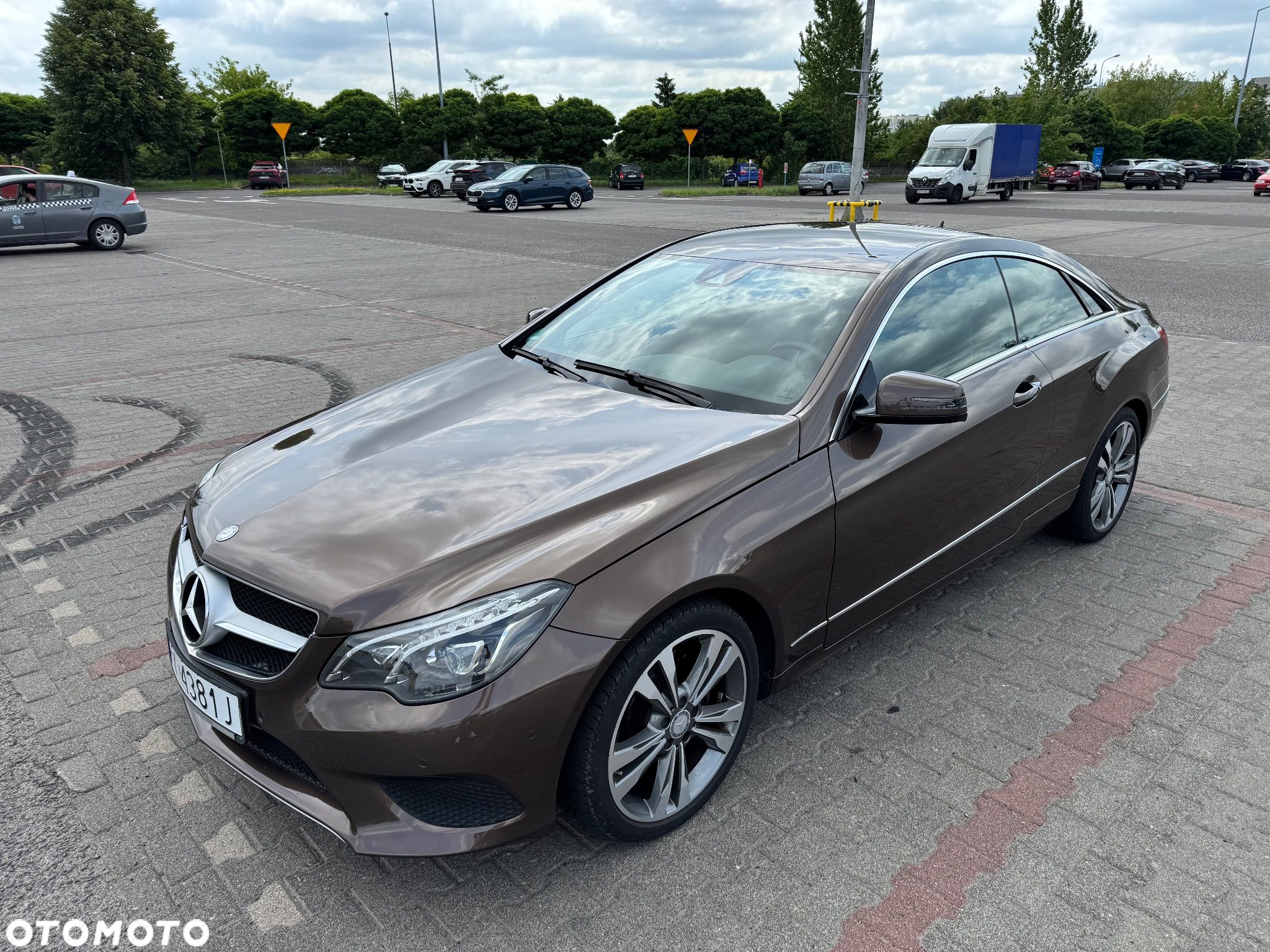 Mercedes-Benz Klasa E 200 Coupe 7G-TRONIC - 1