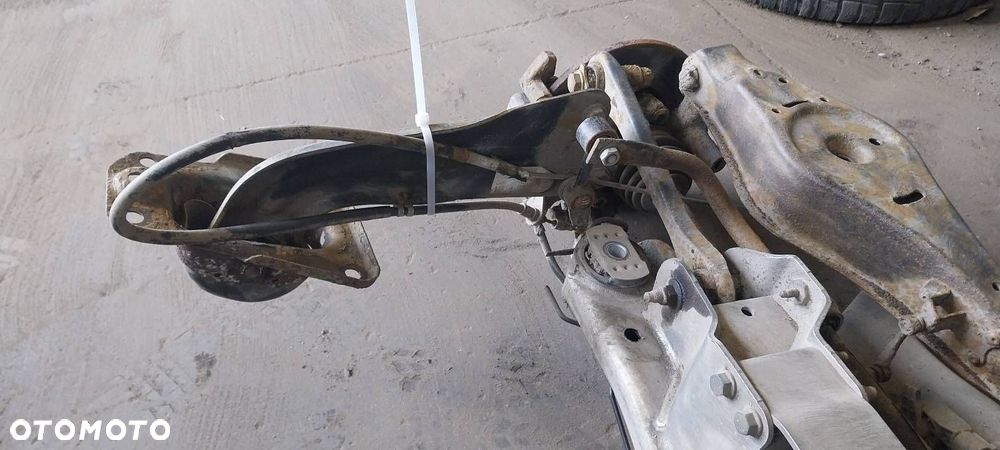 KOMPLETNE ZAWIESZENIE BELKA SANKI TYŁ DYFER DYFERENCJAŁ GOLF V 4x4 - 7