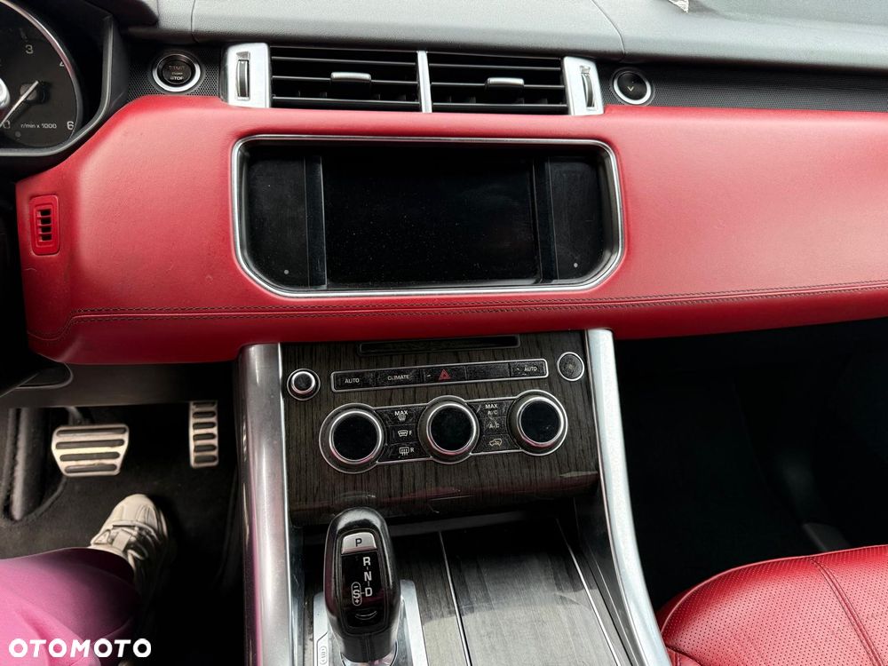 Land Rover Range Rover Sport - 12