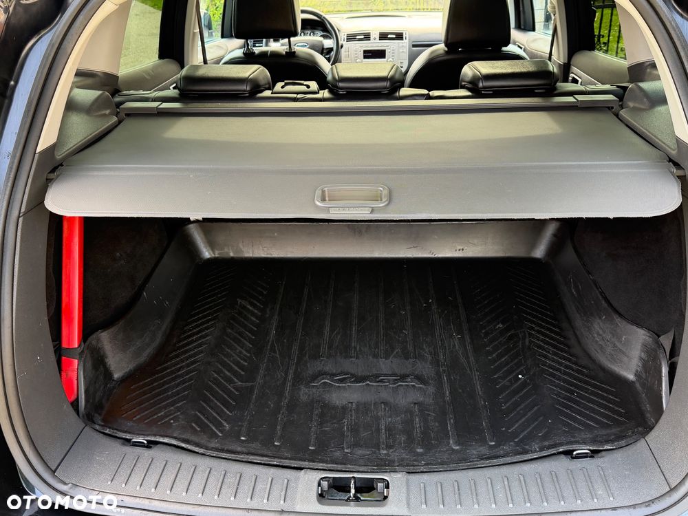 Ford Kuga 2.0 TDCi 4x4 Individual - 27